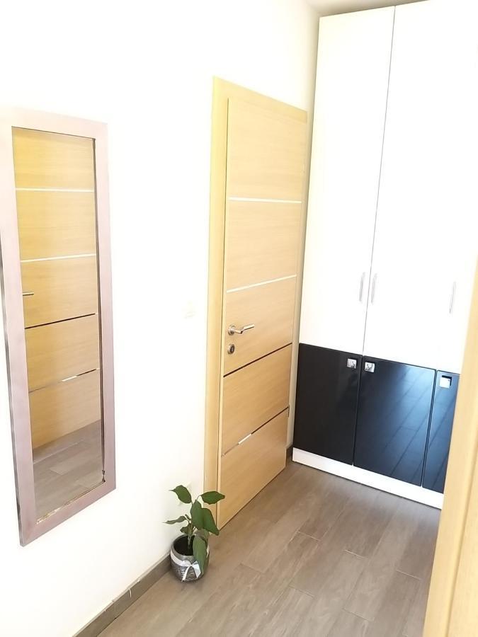 3 Bedroom Apartment With Terrace And Free Parking Сплит Екстериор снимка